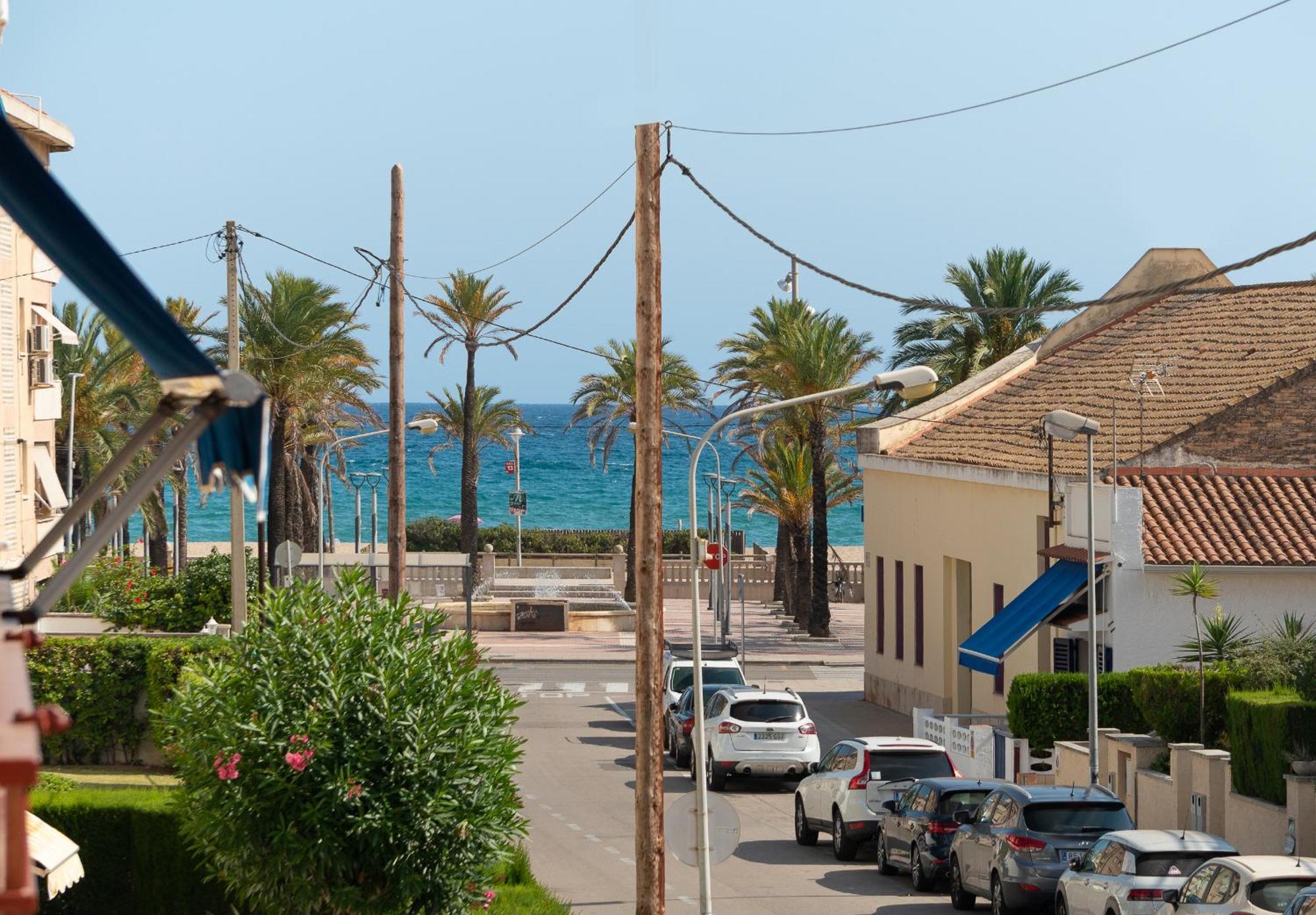 Beach Flat With Terrace Sant Salvador Luaran gambar